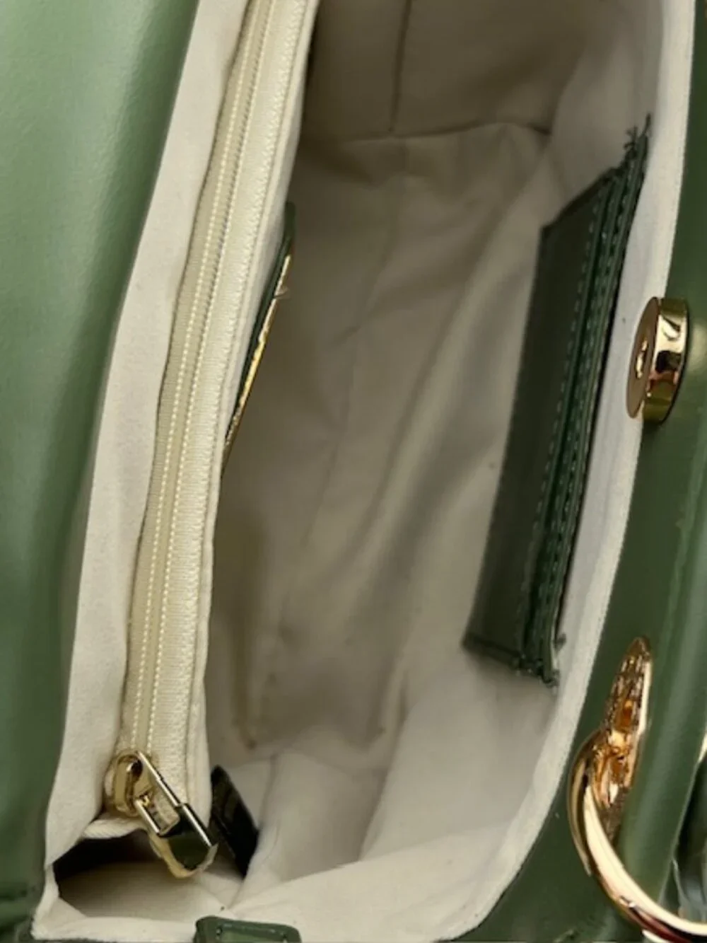 Madison West Green/Cream Contemporary Convertible Crossbody Handbag NWOT